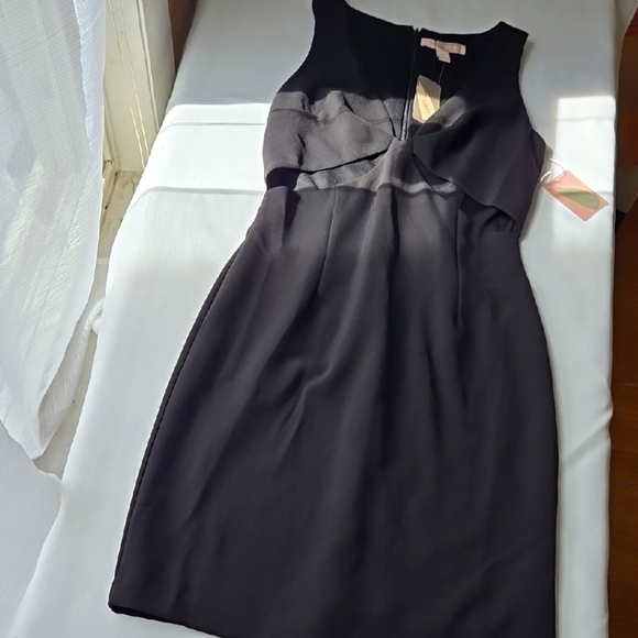 Forever 21 Dresses & Skirts - Elegant Black Sleeveless Dress